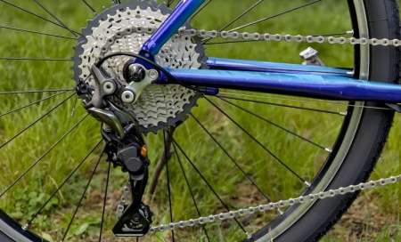 Les gestes essentiels pour un entretien optimal de votre vélo au quotidien
